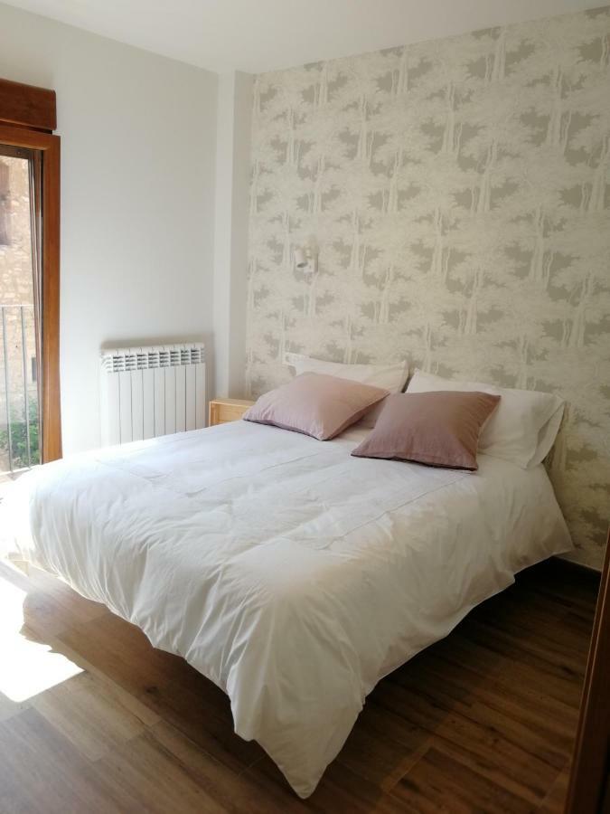 Apartamentos La Reunion Camarena de la Sierra Ngoại thất bức ảnh