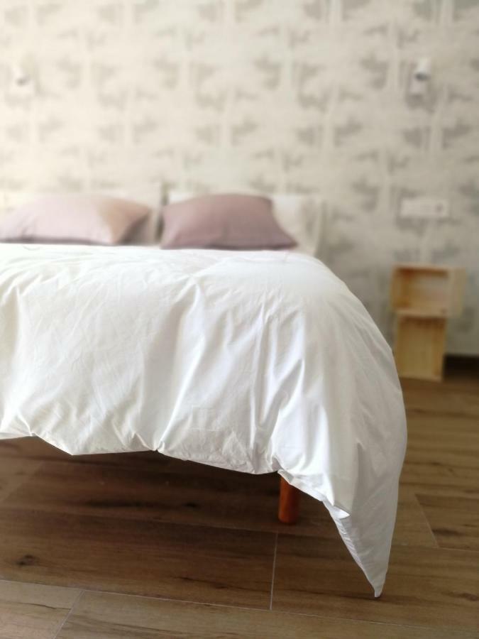 Apartamentos La Reunion Camarena de la Sierra Ngoại thất bức ảnh